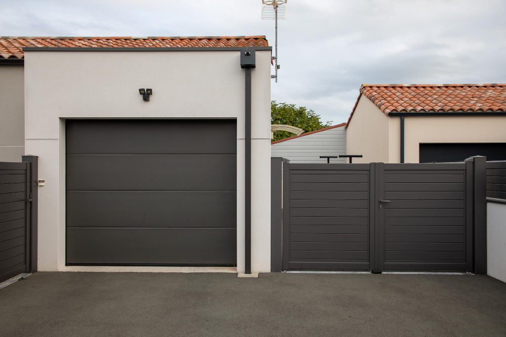 Pose de porte de garage